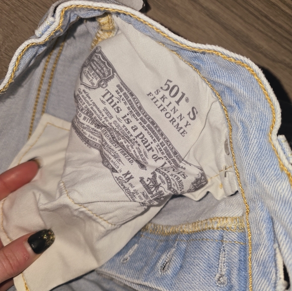 LEVI 501 BNWT - Picture 2 of 3